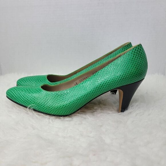 Salvatore Ferragamo Women's Shoes Size 9 AAAA Green Reptile Skin Kitten Heel - Picture 2 of 11